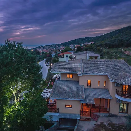 Loridis Villa Prínosz
